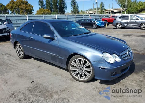 2007 Mercedes-Benz Clk 350 z USA, uszkodzony, nr VIN WDBTJ56H07F218675